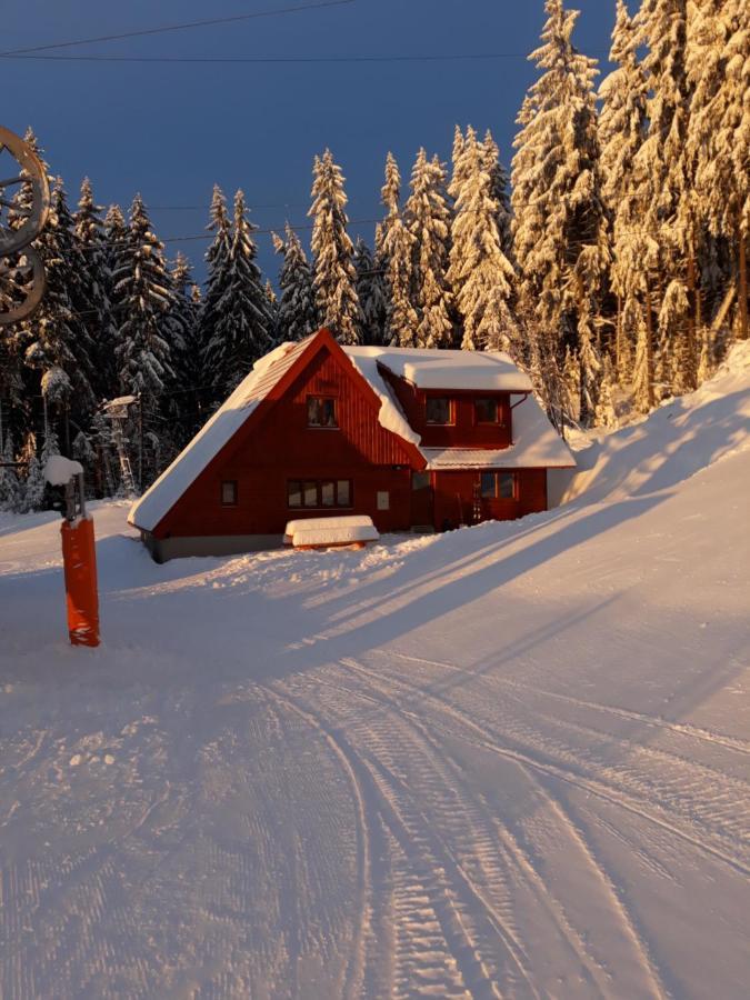 Chata Stred Kubinska Hola Dolny Kubin Bagian luar foto