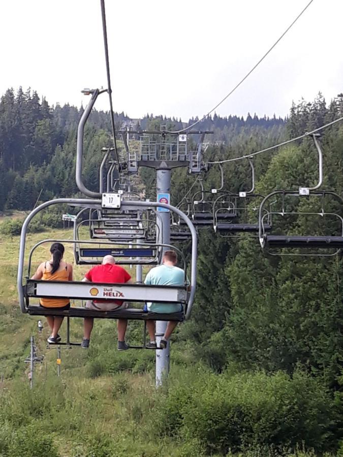 Chata Stred Kubinska Hola Dolny Kubin Bagian luar foto