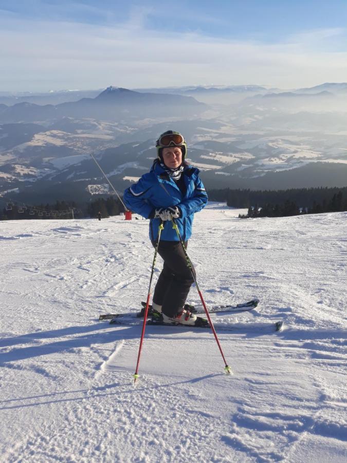 Chata Stred Kubinska Hola Dolny Kubin Bagian luar foto